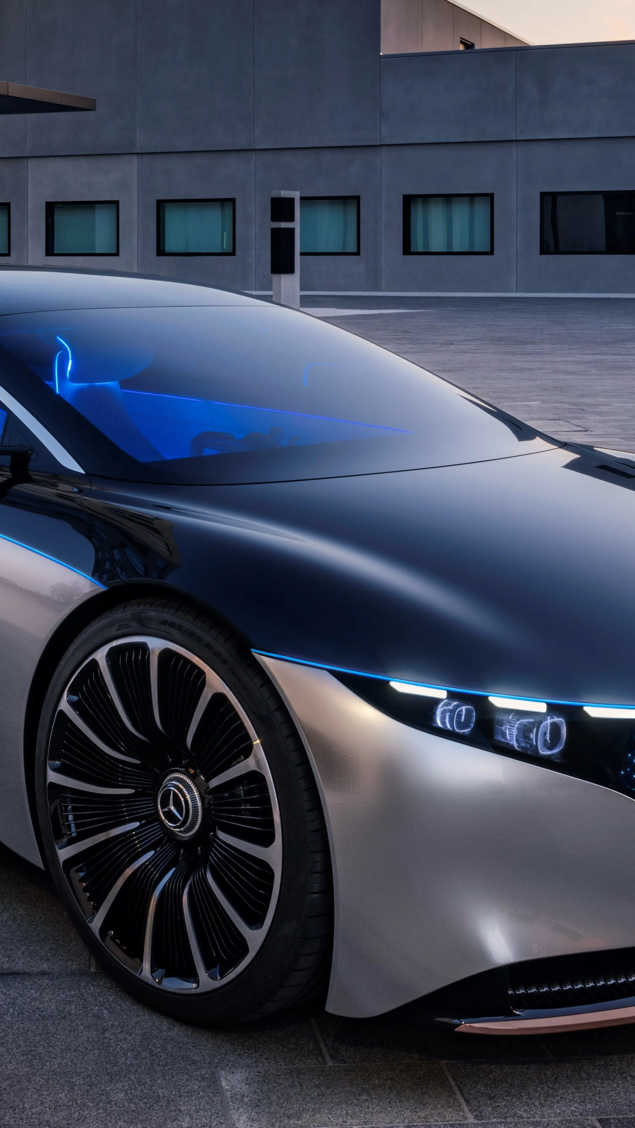 Futuristic Mercedes Benz Concept Car with Modern Features
