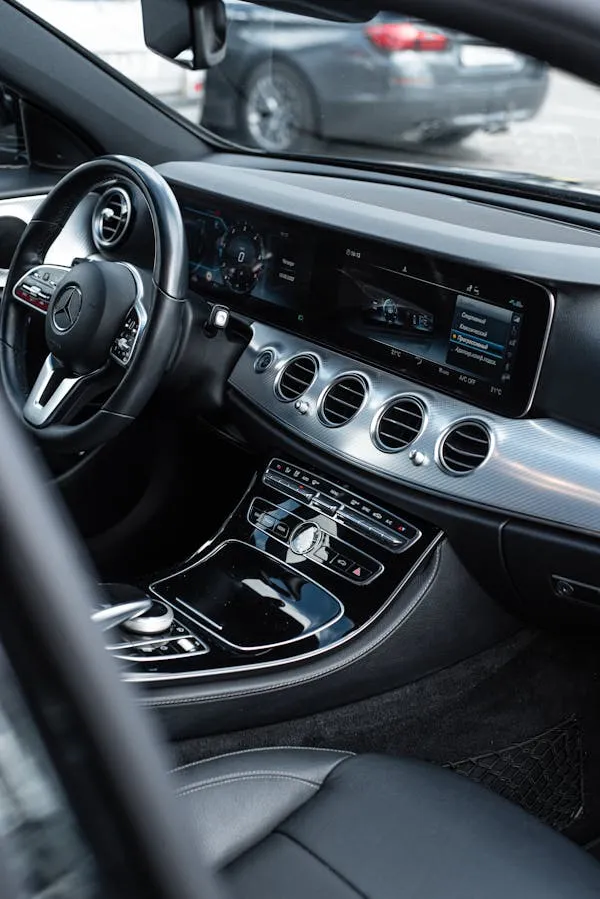 Interior View of Modern Mercedes Benz Dashboard Wallpaper