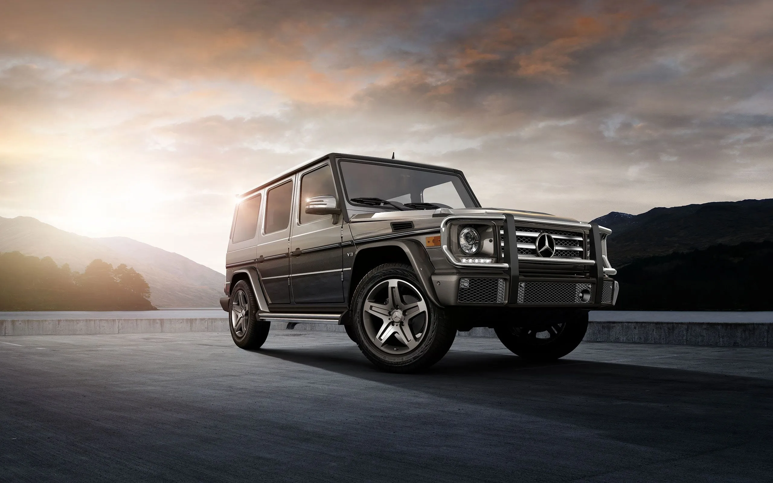 Mercedes Benz G Wagon SUV Driving at Sunset free HD image