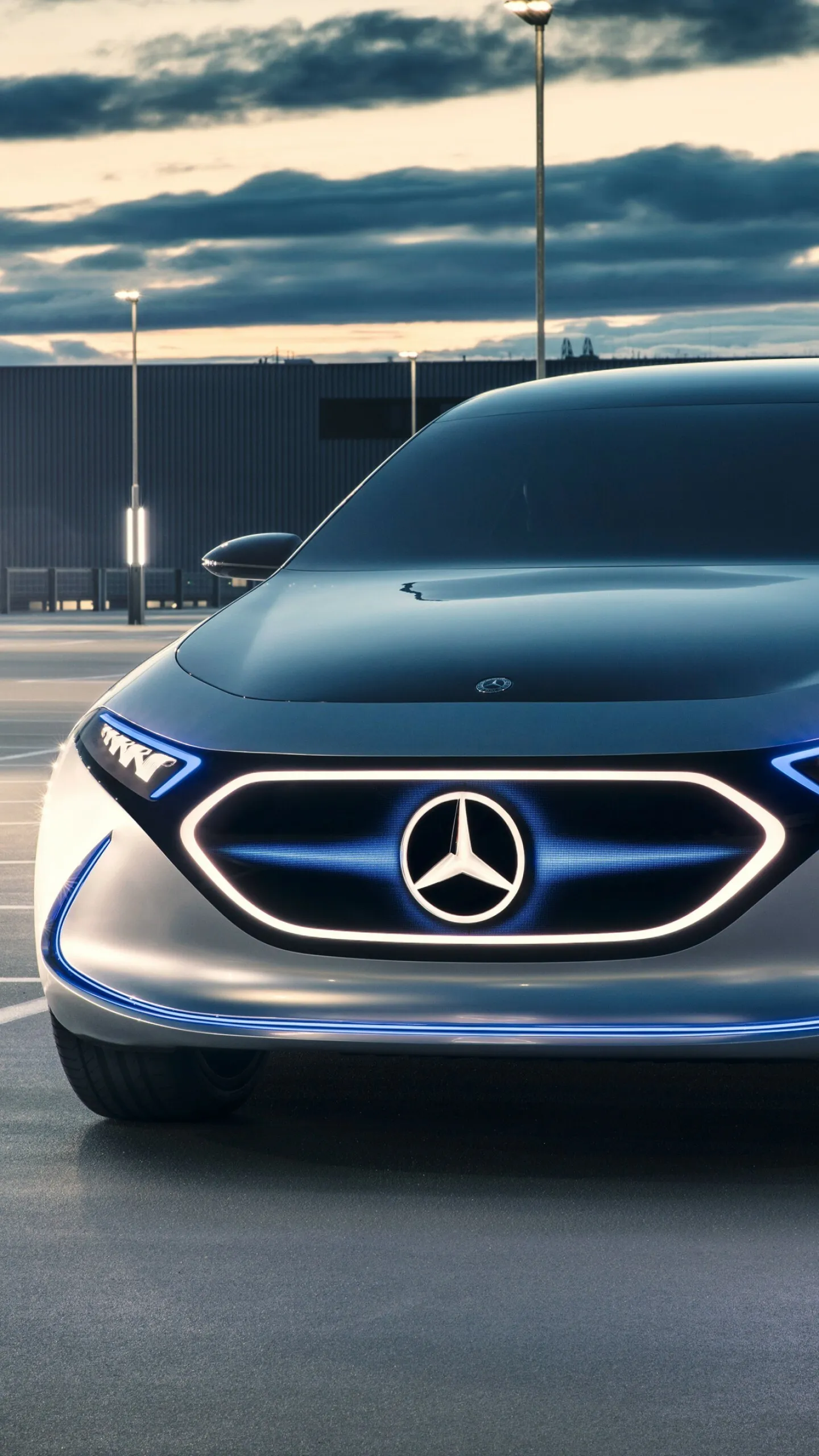 Mercedes Concept Electric Car with Futuristic Design