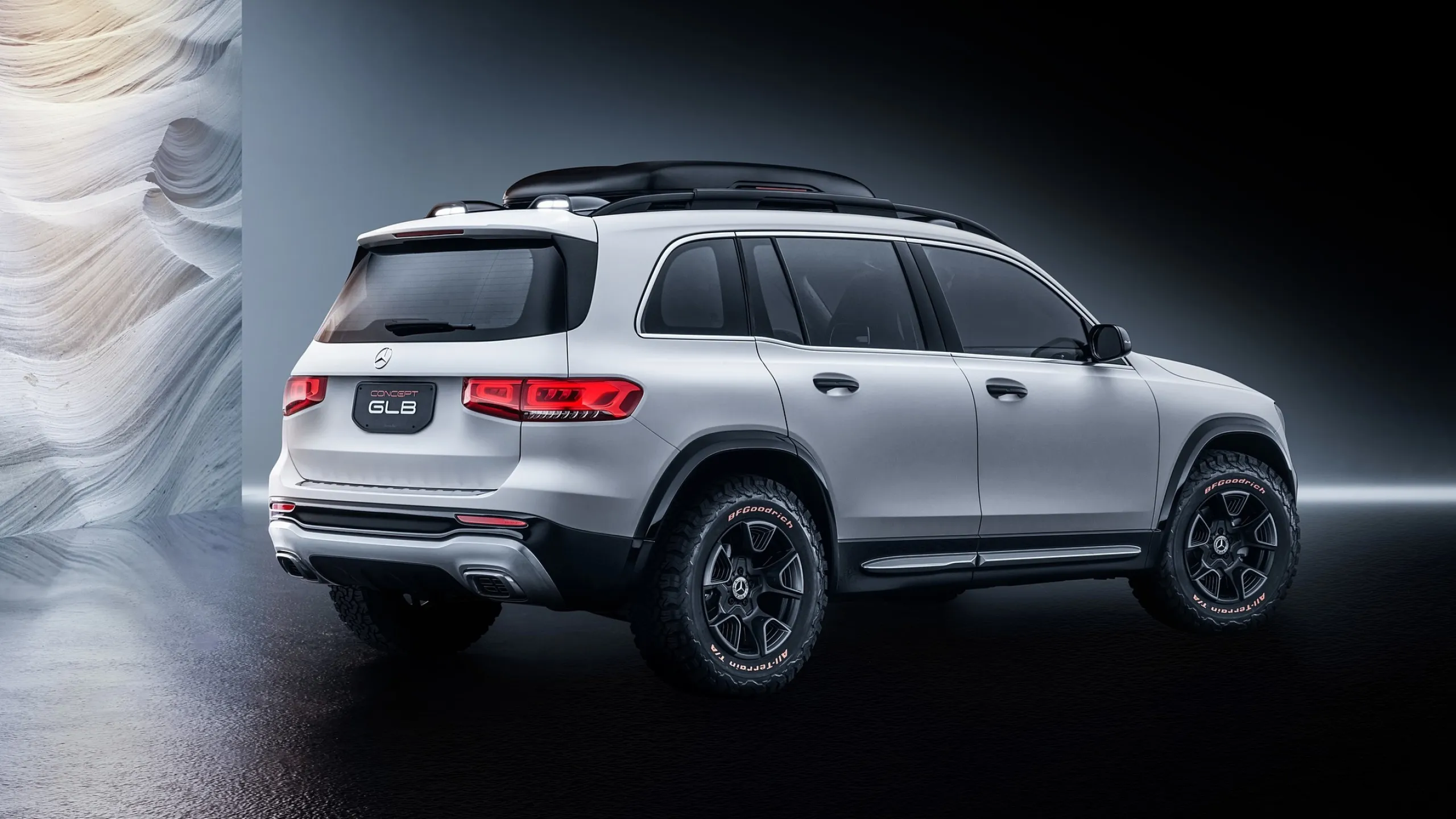 Mercedes SUV Parked in Studio with Monochrome Theme image