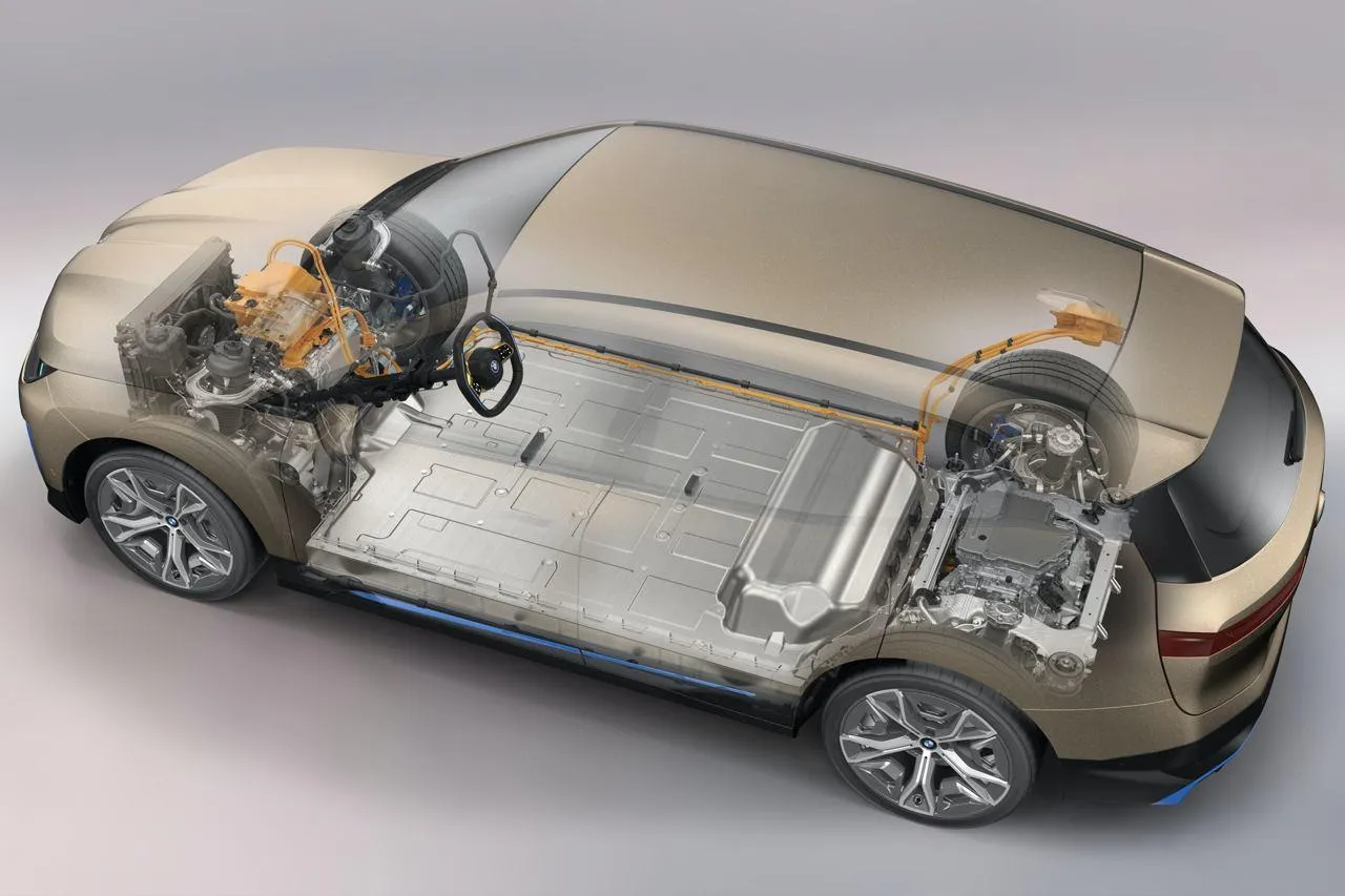 Transparent Bmw Vehicle View Showing Inner Mechanics