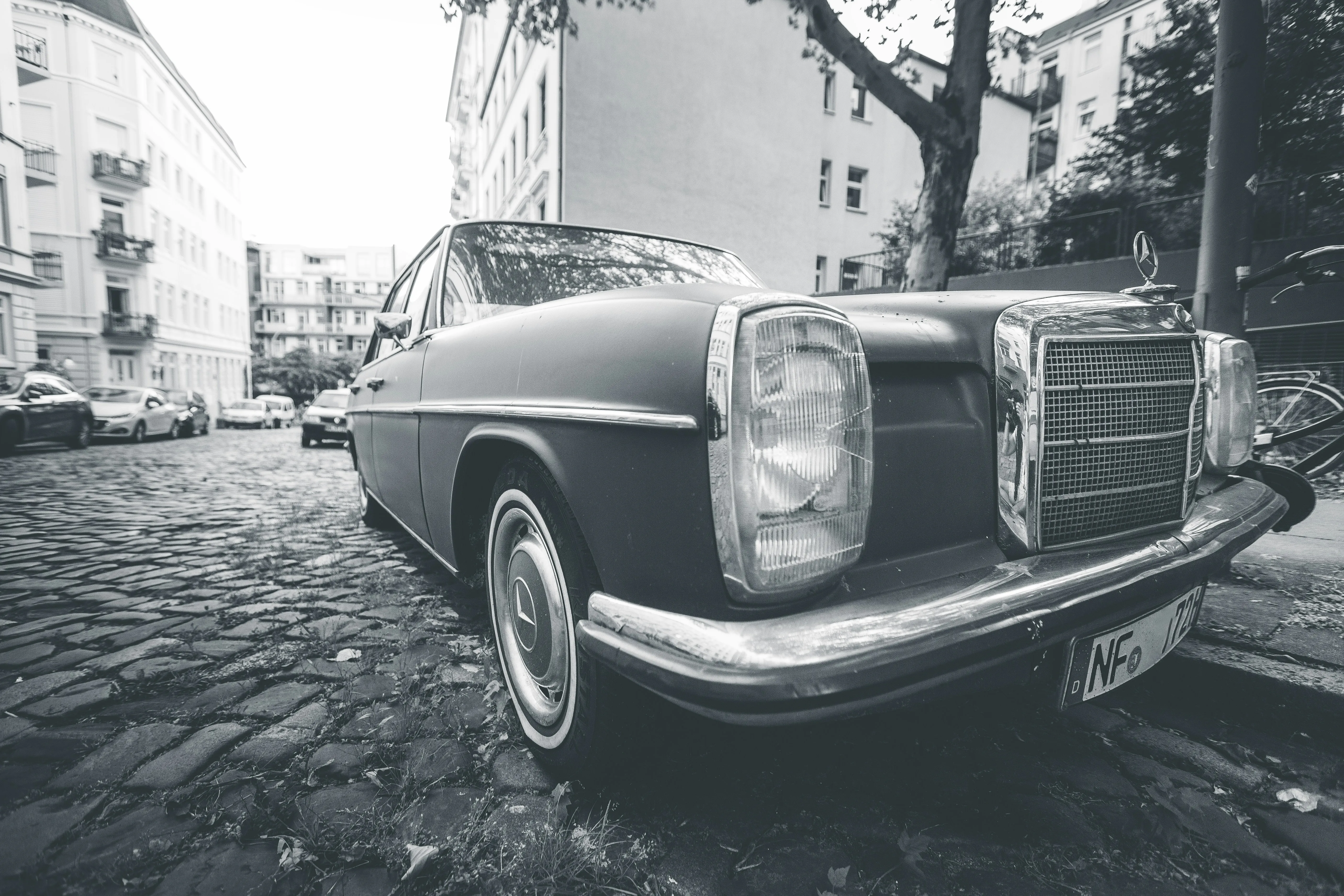 Vintage Mercedes Car in Black and White Street Wallpaper