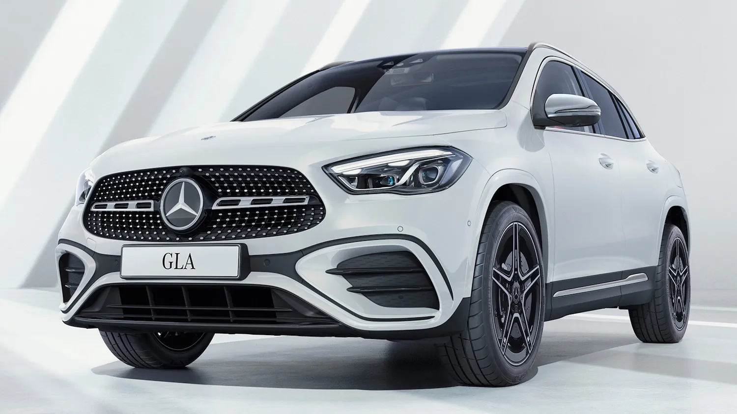 White Mercedes Benz SUV Model in Studio with Soft Shadows